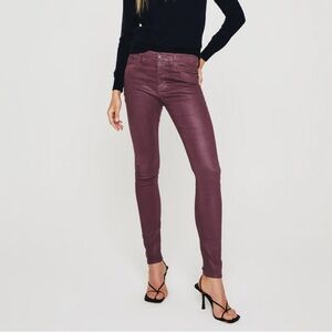 AG Jeans Farrah Mid-Rise Skinny in Maroon Peak - Size 30